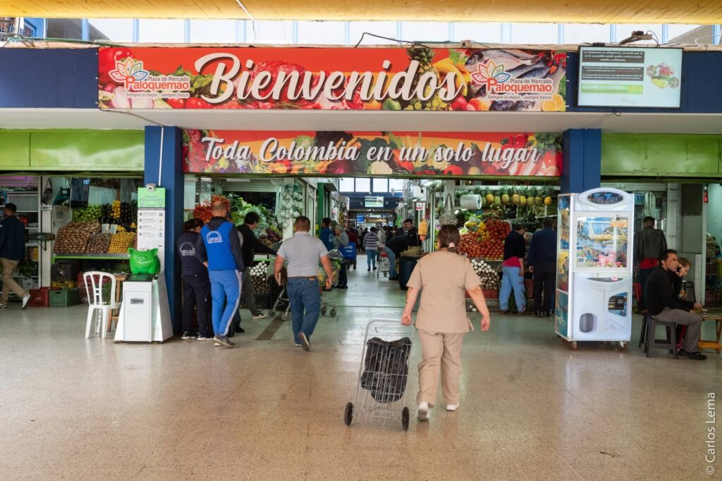 Paloquemao Market in Bogotá, Colombia: ¿Is it safe to go to?