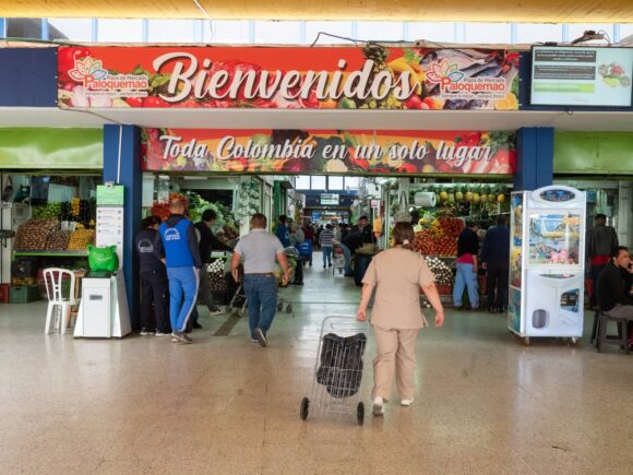 Is it safe to go to Paloquemao Market in Bogotá, Colombia?